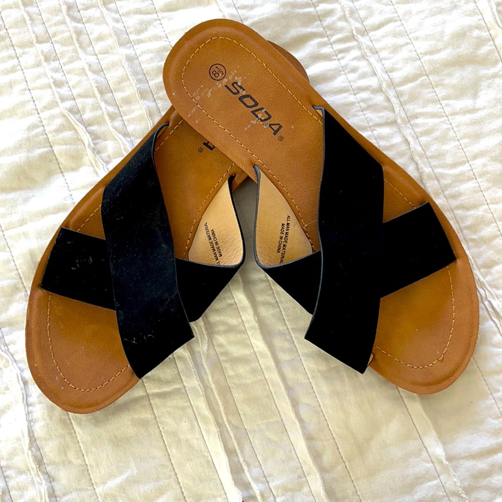 Soda brand, plain black sandals!